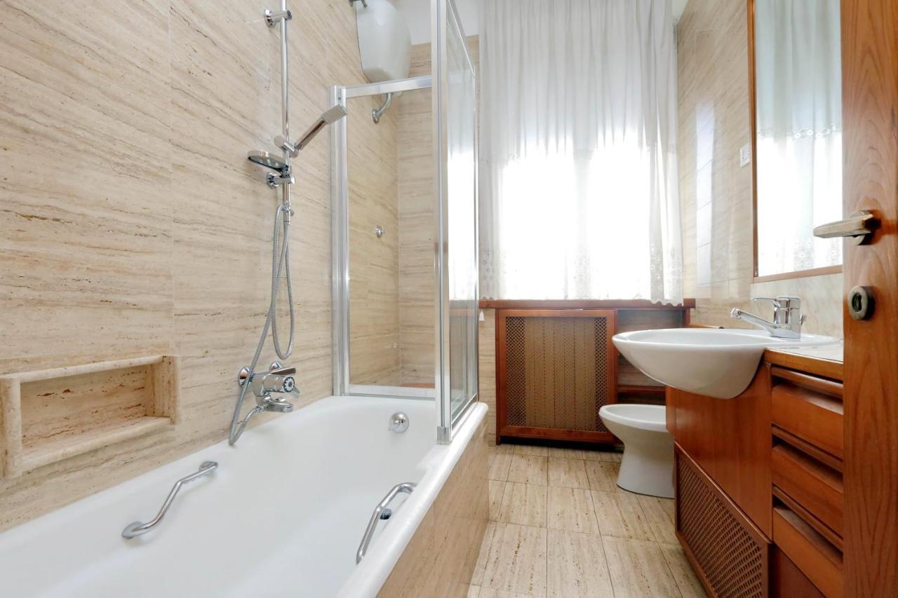 Frattina Family Romantic Superior Suite מראה חיצוני תמונה